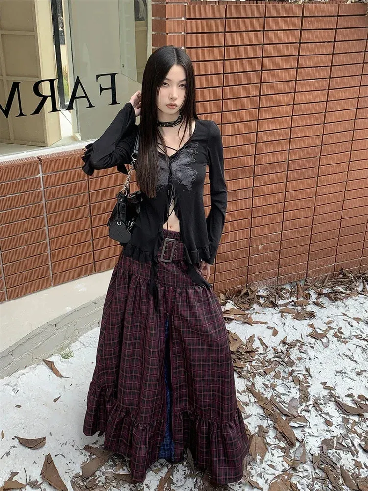 Aiertu Women's Plaid A-line Long Skirt Vintage Y2k Skirt Harajuku Korean Streetwear Fashion A-line Skirts Emo 2000s Trashy Clothes