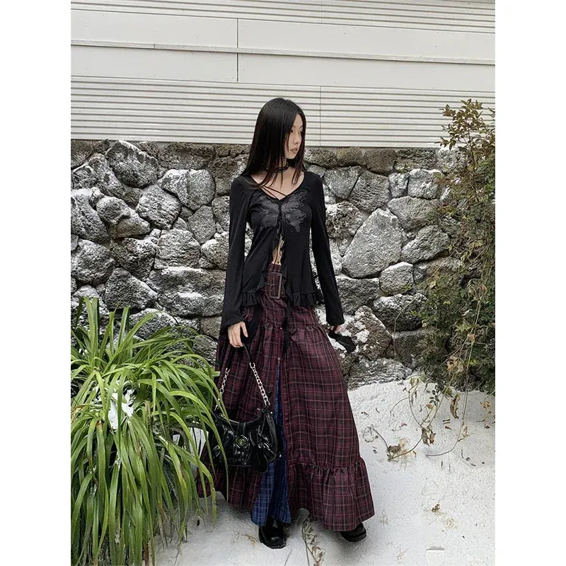 Aiertu Women's Plaid A-line Long Skirt Vintage Y2k Skirt Harajuku Korean Streetwear Fashion A-line Skirts Emo 2000s Trashy Clothes