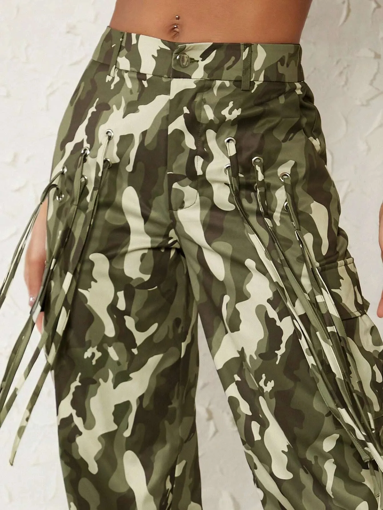 Camo Flap Pocket Side Cargo Pants