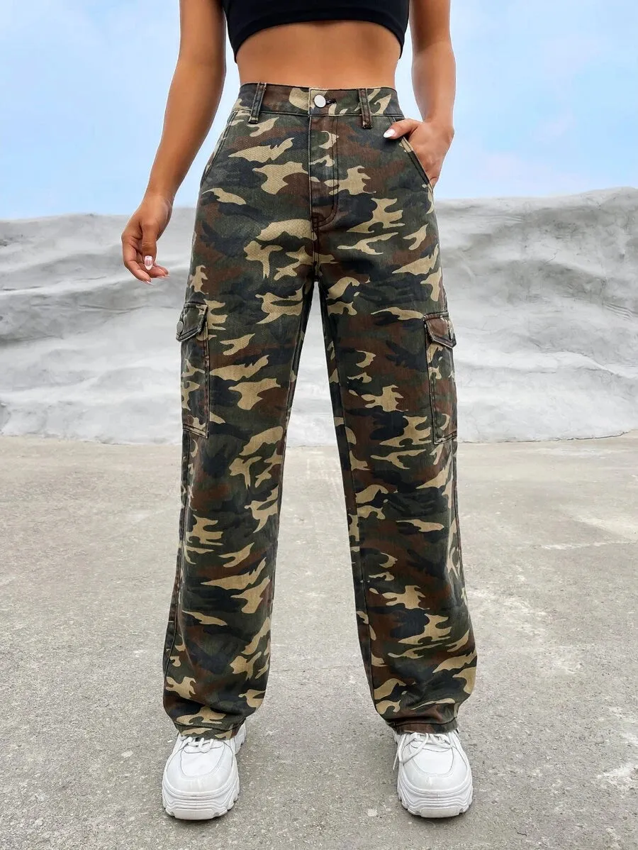 Camo Print Pocket Easy Wear Cargo Jeans