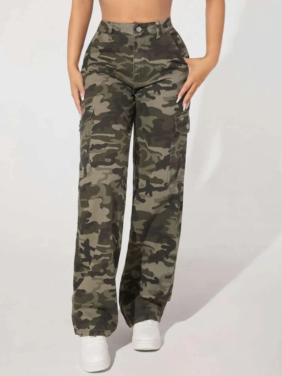 Camo Print Pocket Easy Wear Cargo Jeans