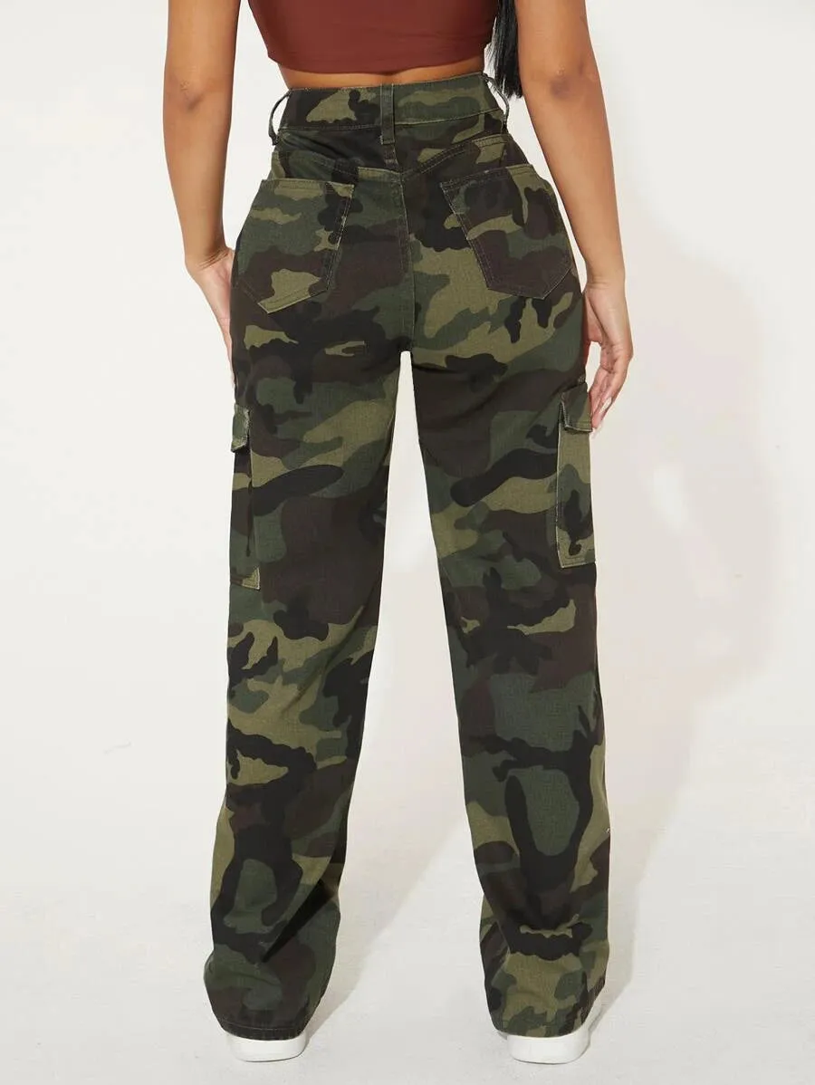 Camo Print Pocket Easy Wear Cargo Jeans