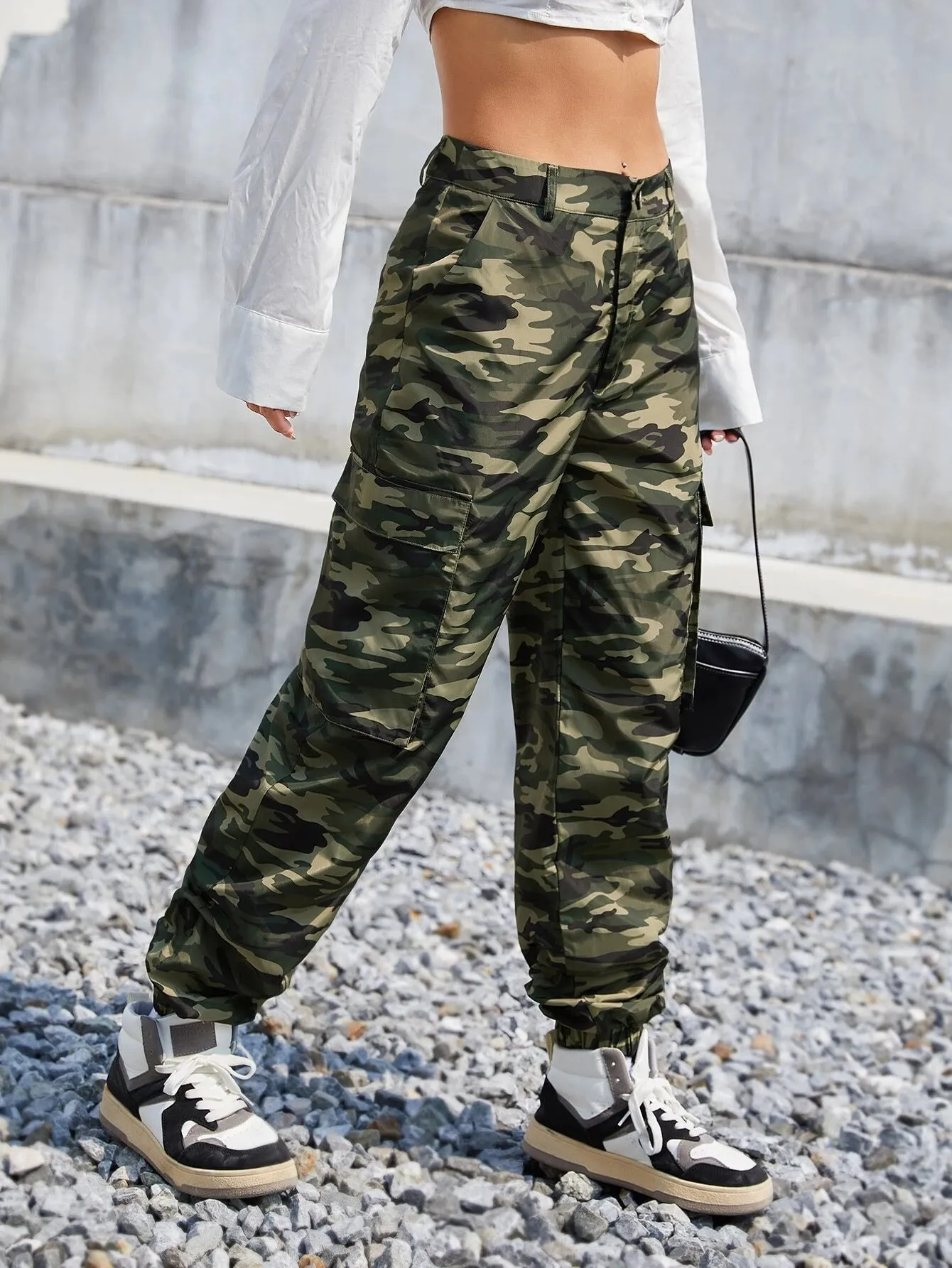 Camouflage Flap Pocket Cargo Pants