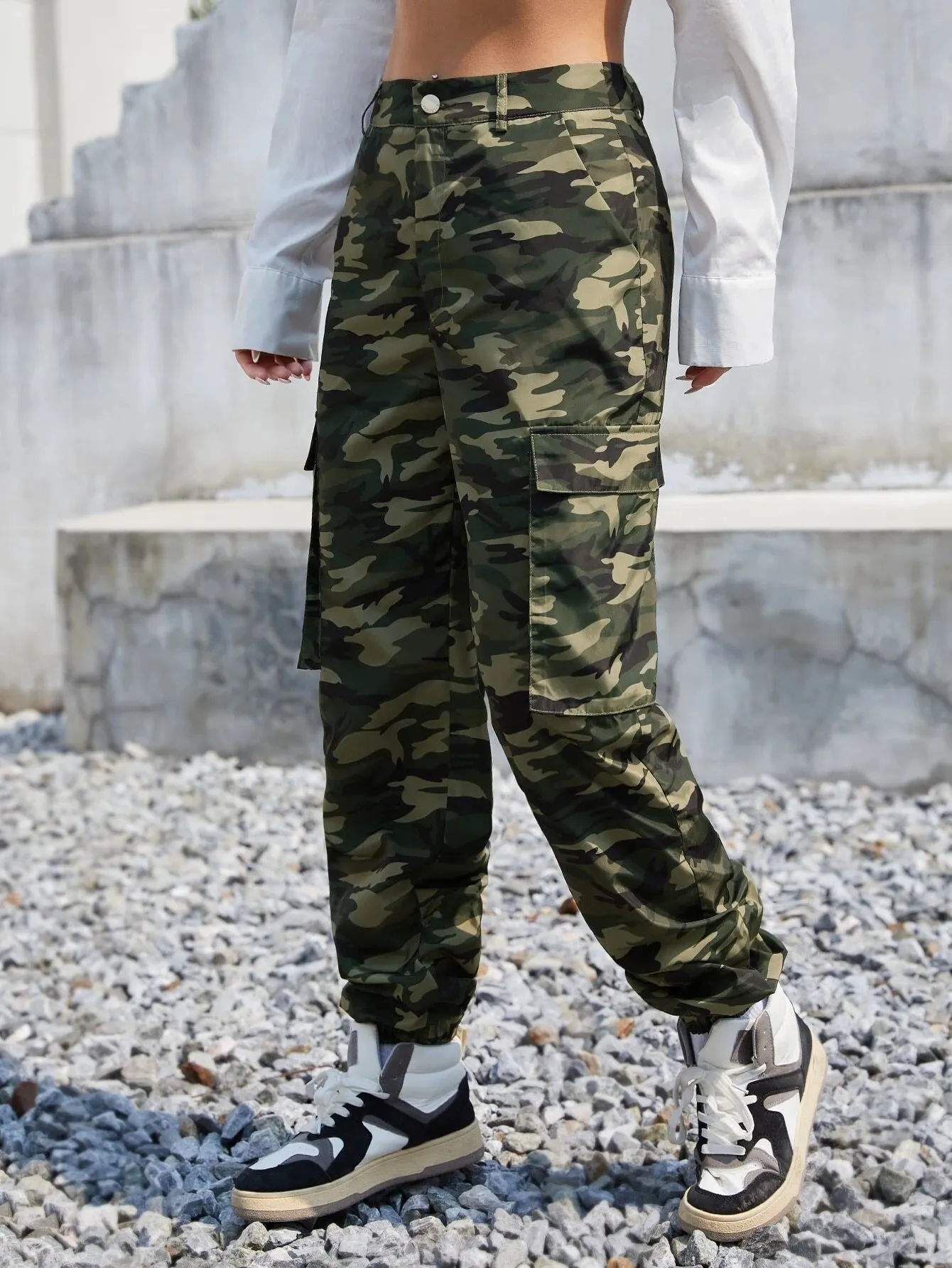 Camouflage Flap Pocket Cargo Pants