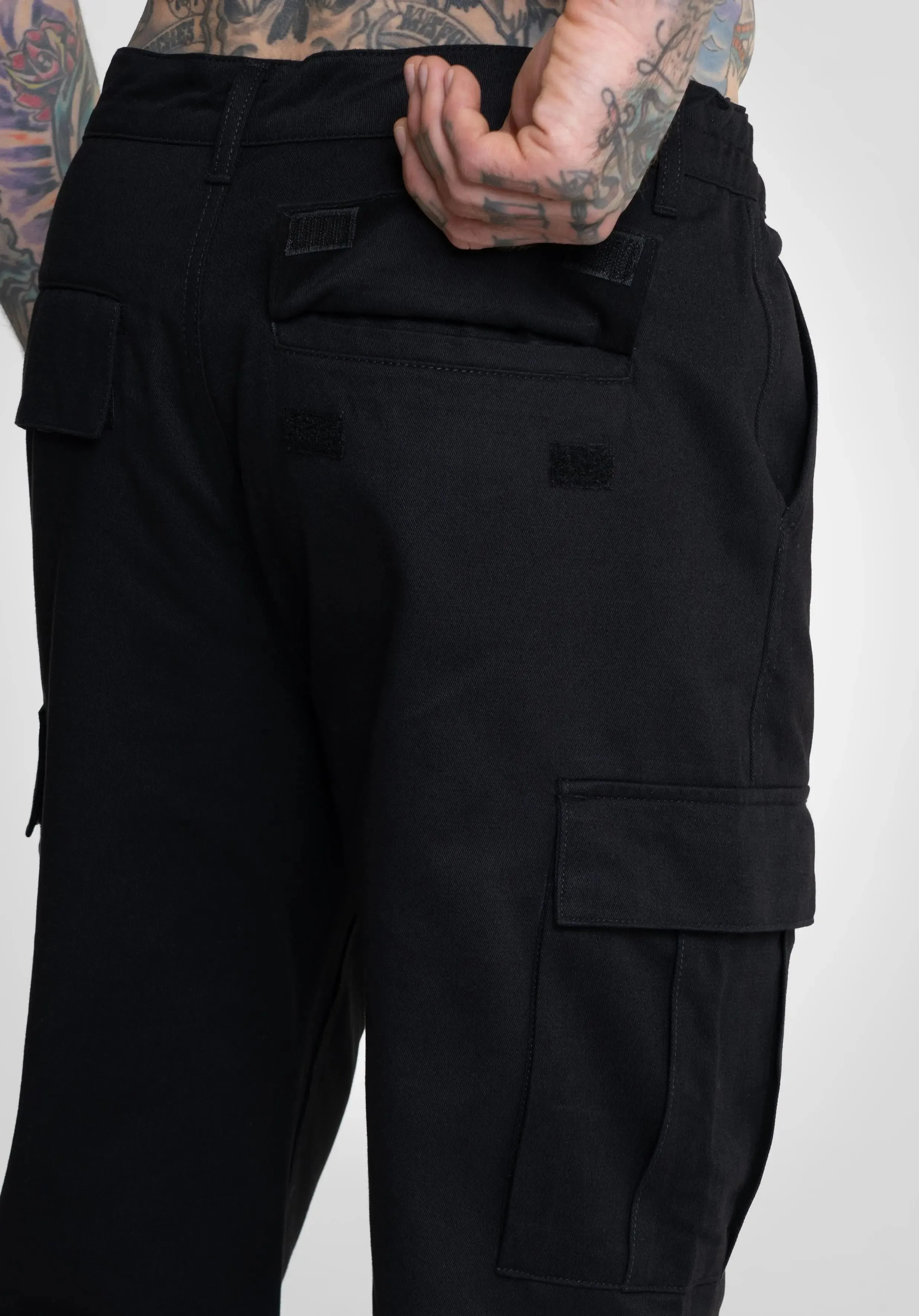 CARGO PANTS - BLACK