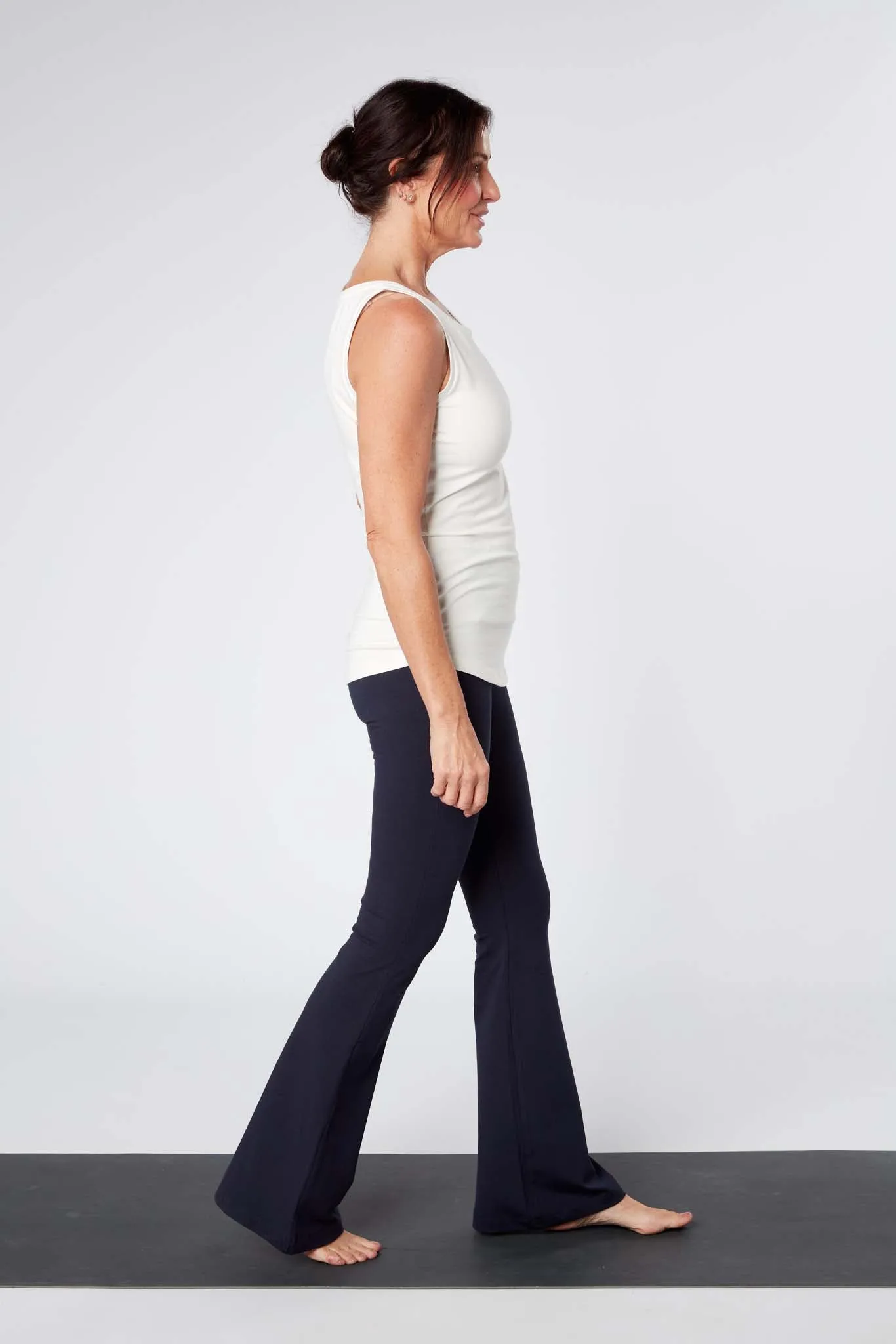 Crossed Waist Flared Pant - Navy