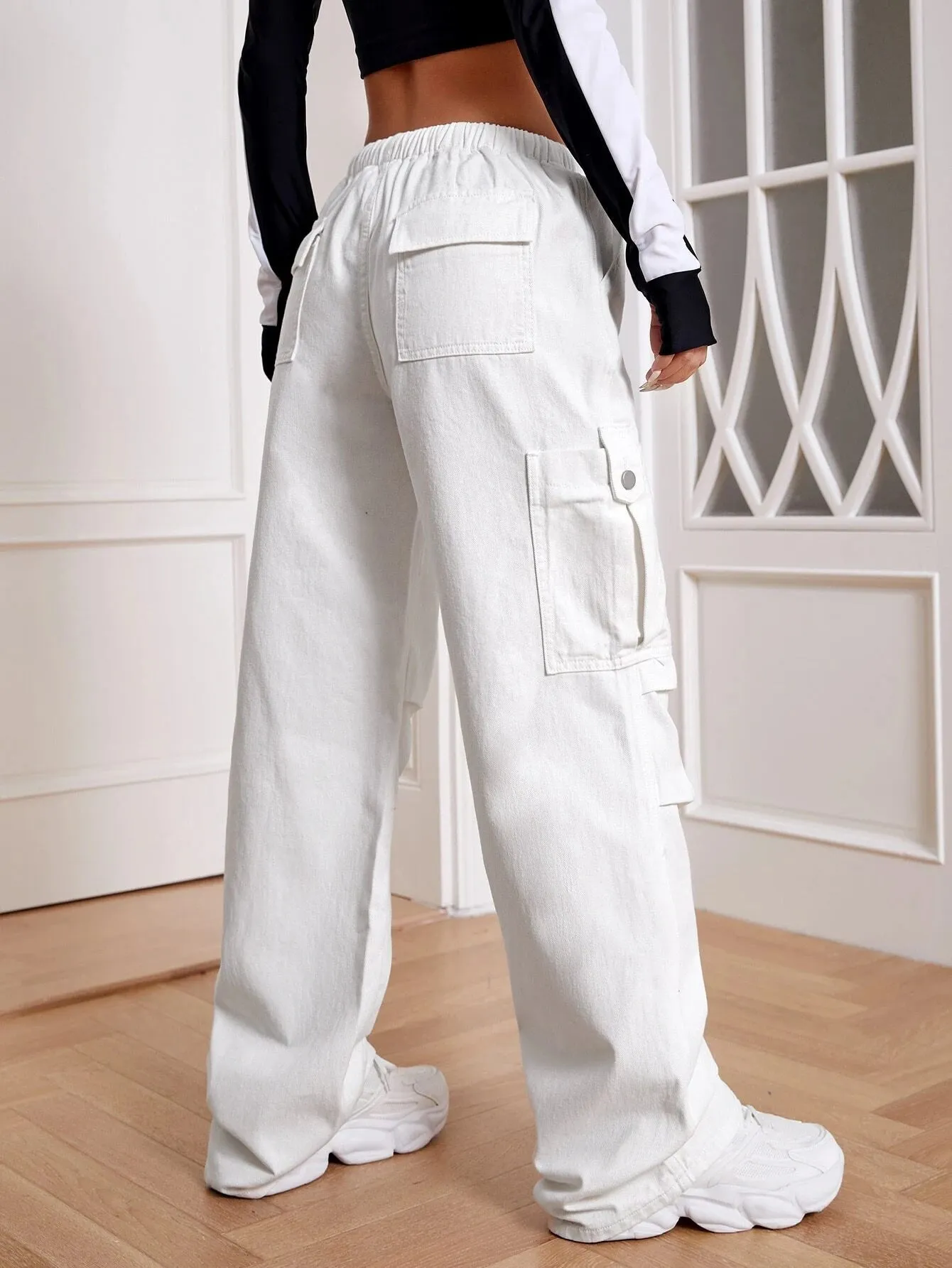 Drawstring Cargo Jeans With Pockets