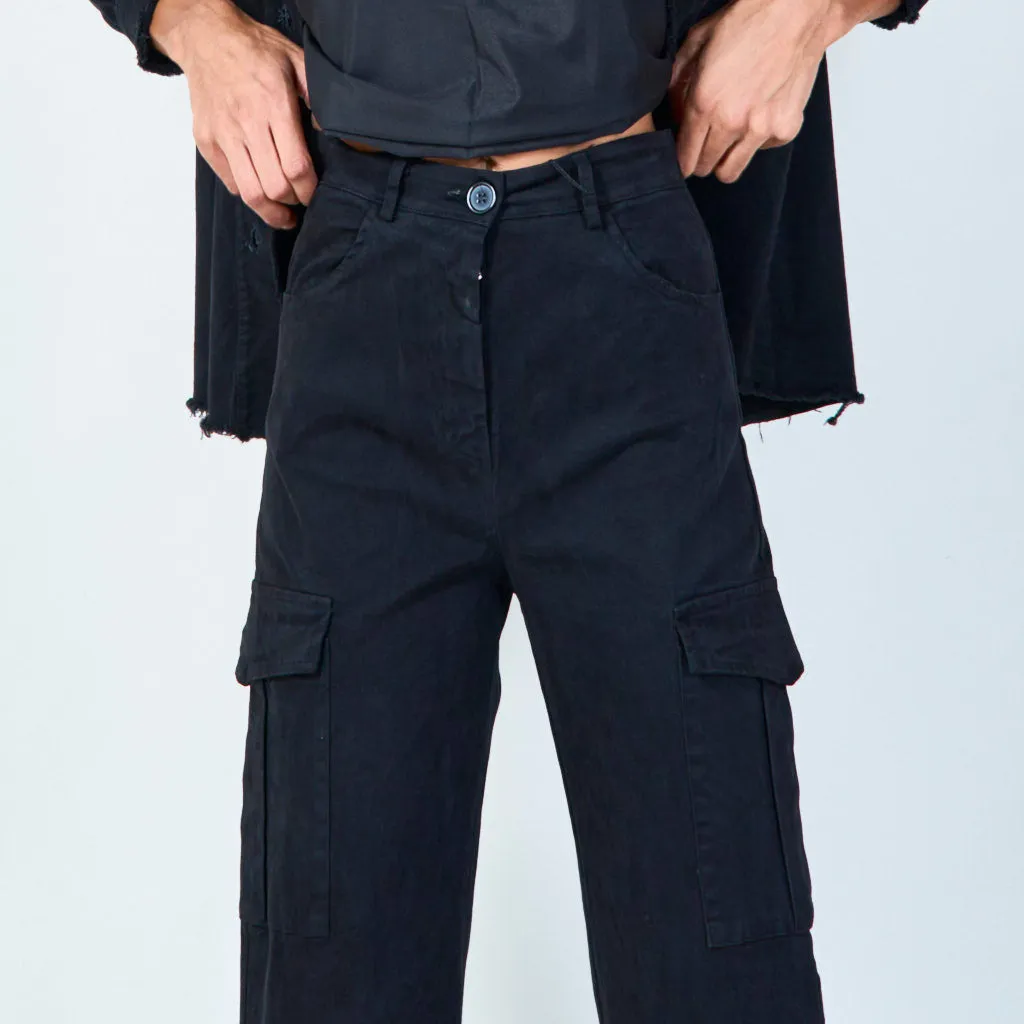 High-waisted cargo pants wholesale