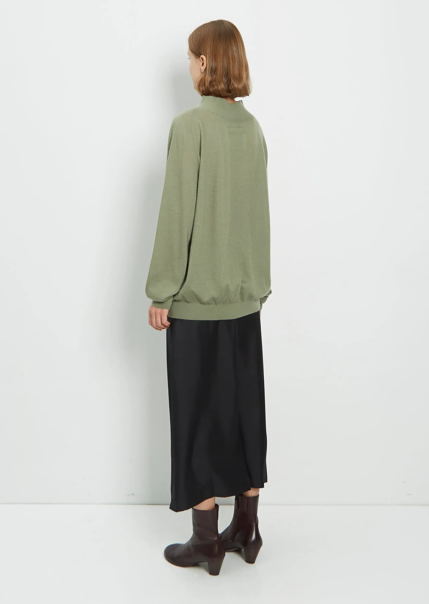 Light Cashmere Shoulder Sweater — Light Kale