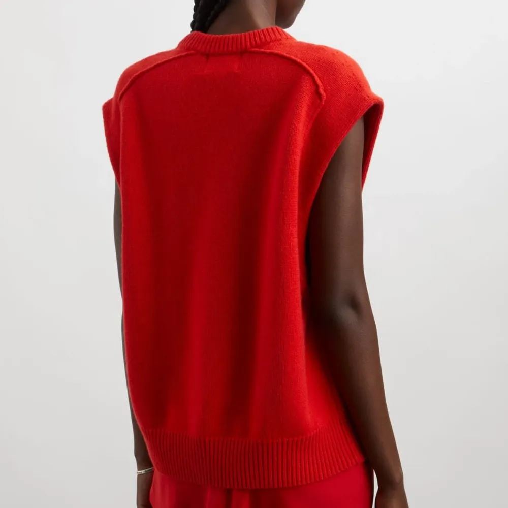 LouLou Mari Sleeveless Sweater - Chili