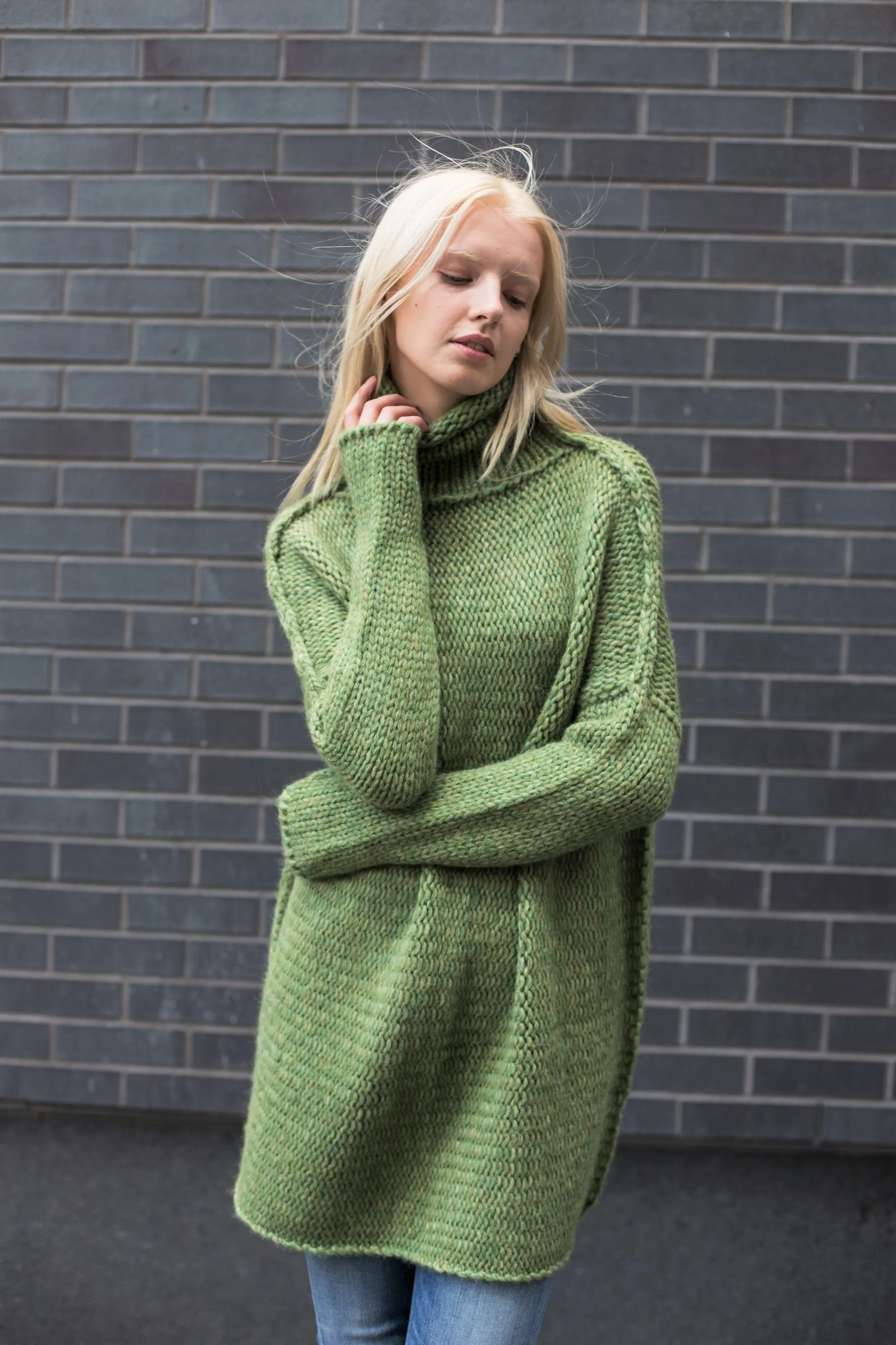 Moss green oversized  alpaca  sweater.