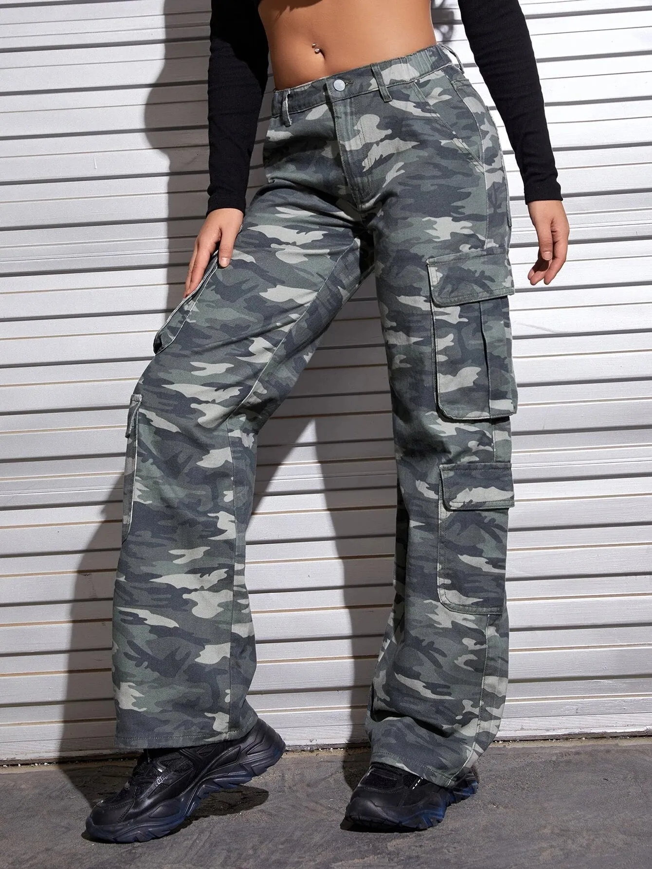 Printed Flap Pocket Cargo Jeans