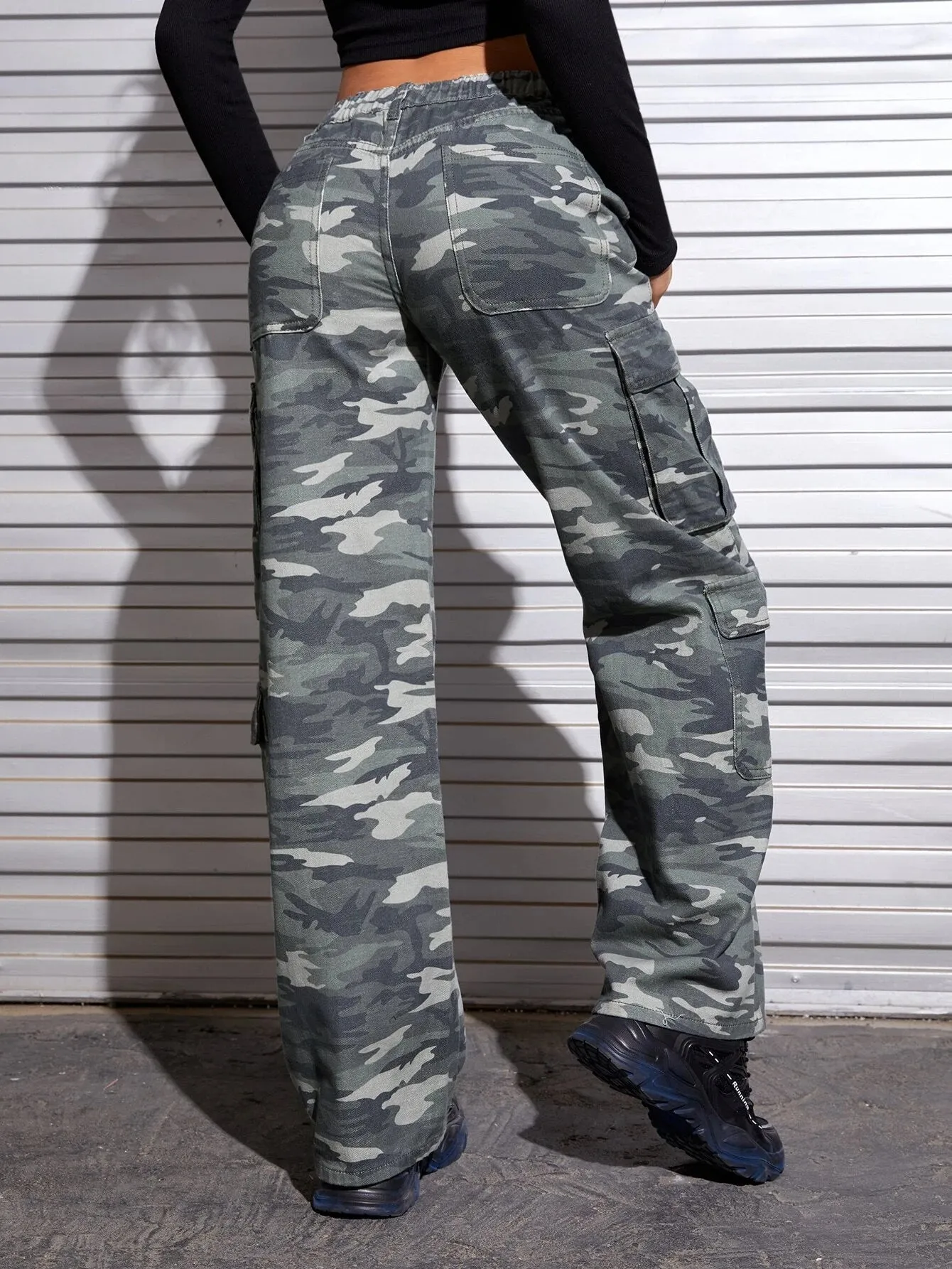 Printed Flap Pocket Cargo Jeans