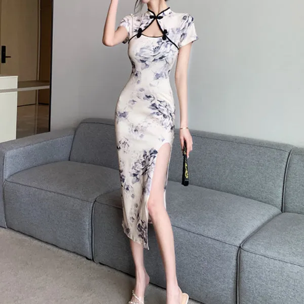 Retro Short-Sleeved Cheongsam Slit Dress