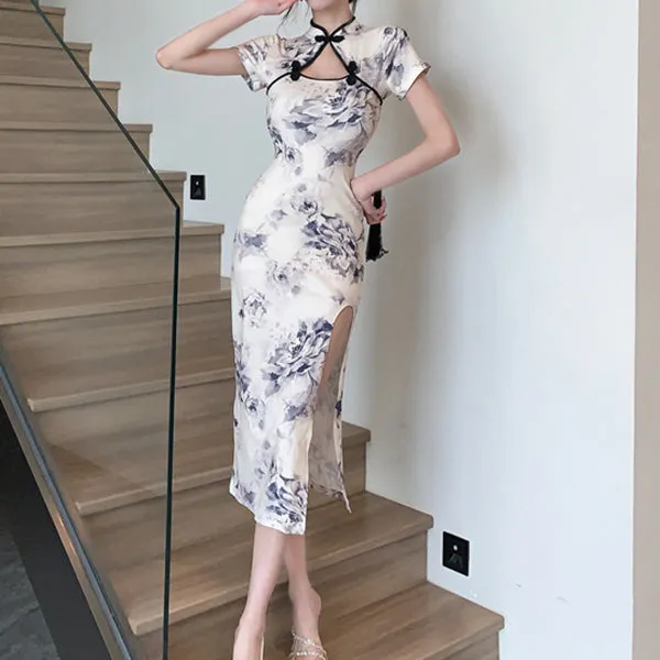 Retro Short-Sleeved Cheongsam Slit Dress