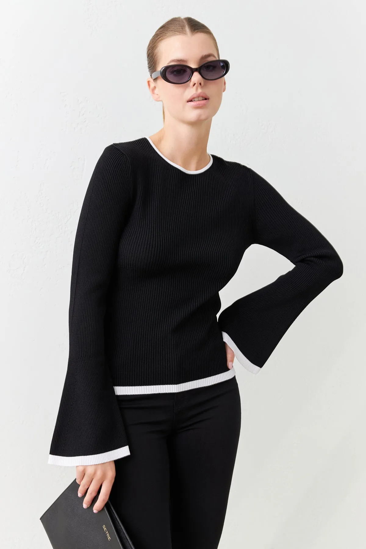 Setre Contrast Detail Ribbed Knitwear Black