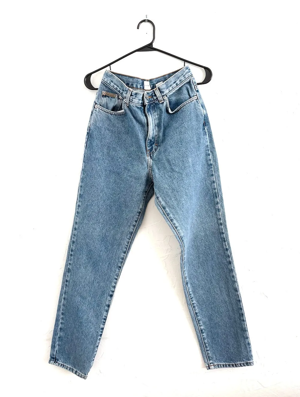 Vintage 90s Medium Wash Calvin Klein High Waist Mom Jeans -- Size 28