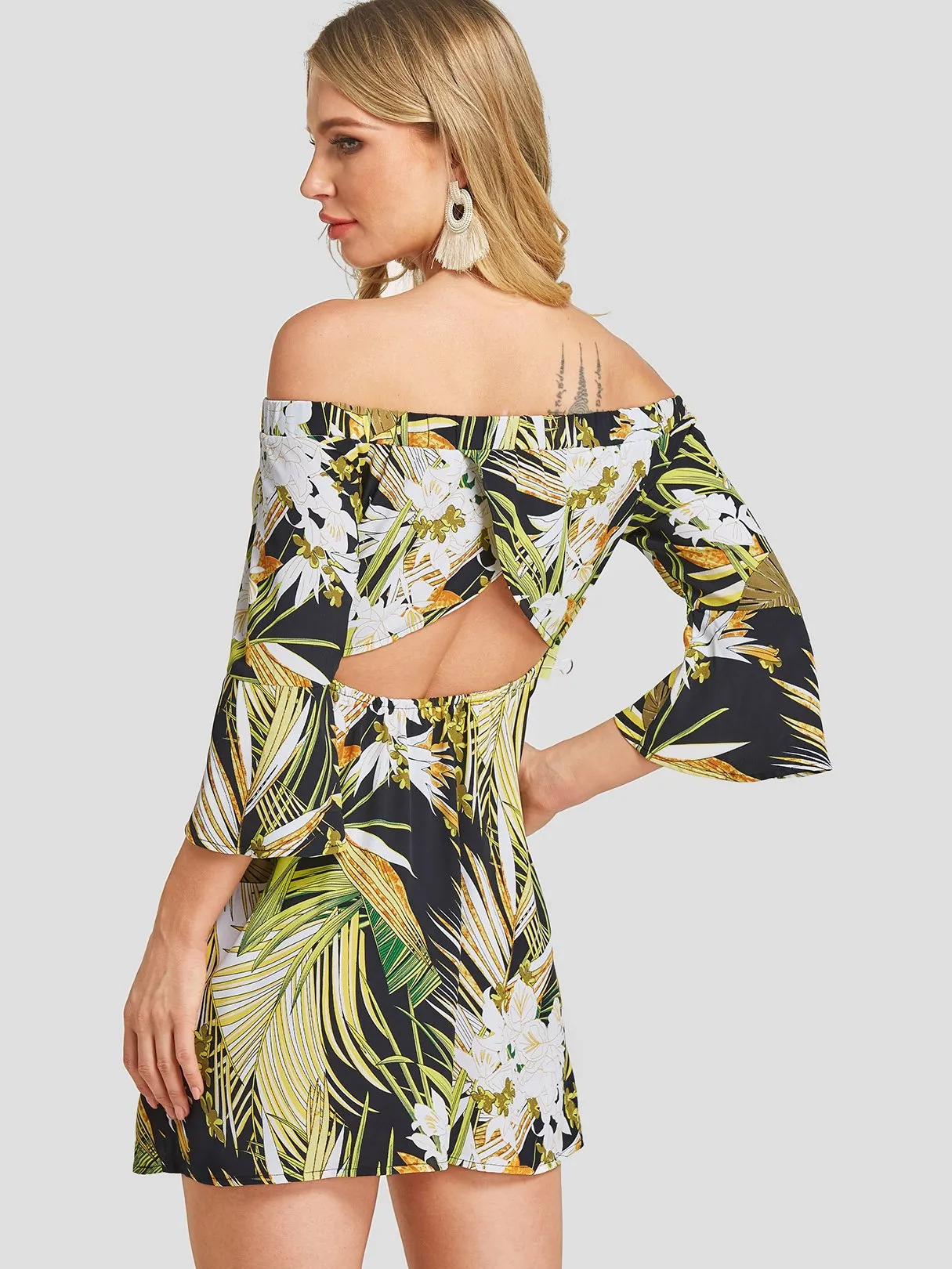 Wholesale Off The Shoulder Long Sleeve Floral Print Cut Out Dresses