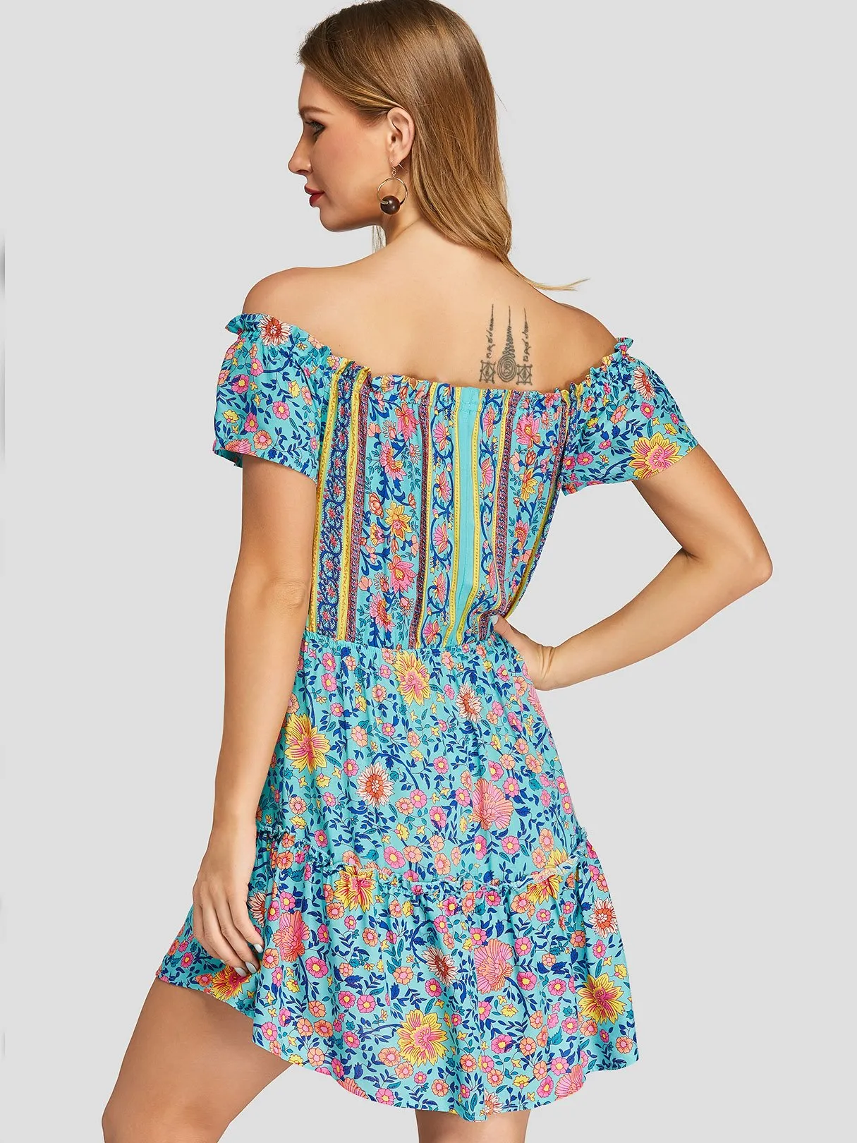 Wholesale Off The Shoulder Short Sleeve Floral Print Backless Bowknot Dresses