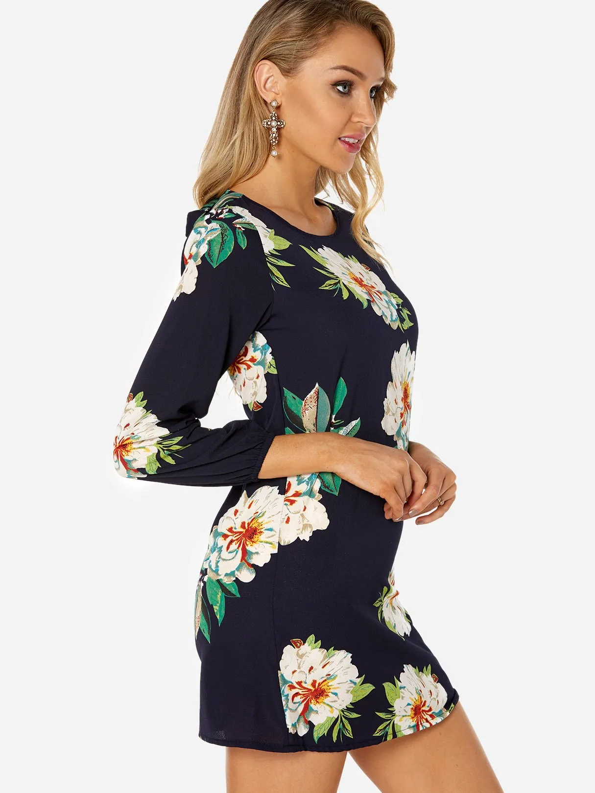 Wholesale Round Neck Long Sleeve Floral Print Backless Lace-Up Dresses